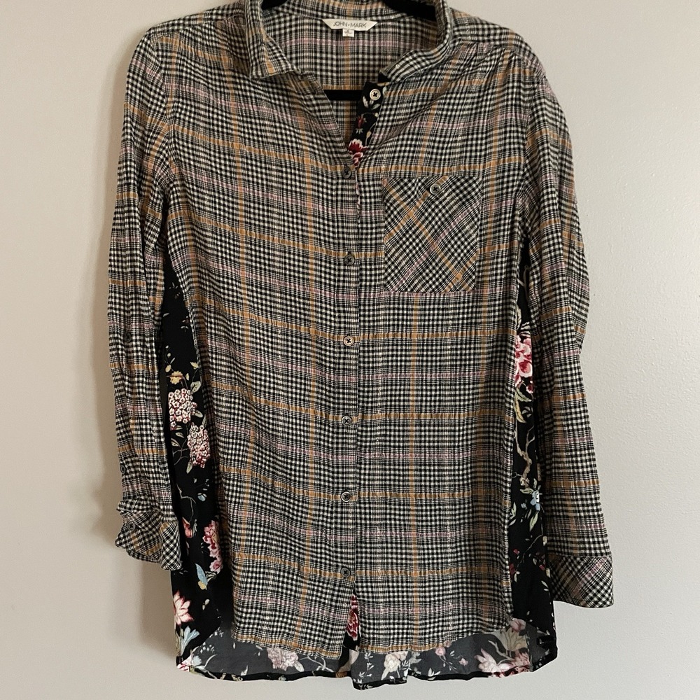 John Mark Button Down Shirt Womens Small Black Plaid Floral Mixed Media‎ Boho